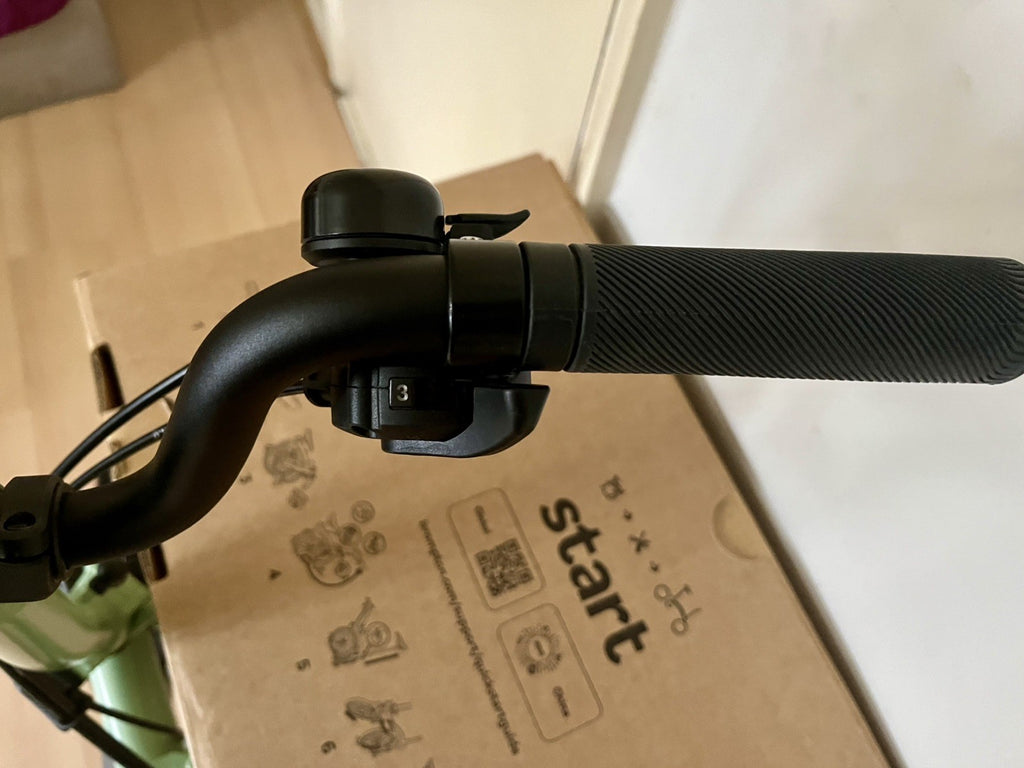 Brompton C Line Explore, 6-Speed, Matcha Green, Black Ed, Mid Handlebar 2025