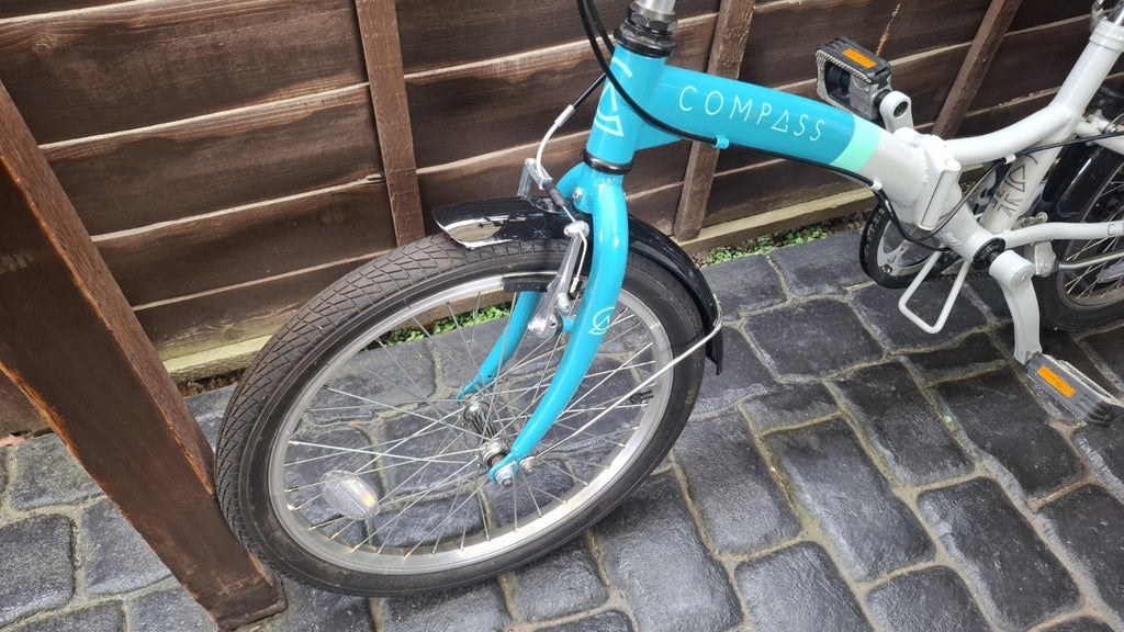 Compass 20in Folding Bike Blue/White/Black Rear Rack & Mudguards