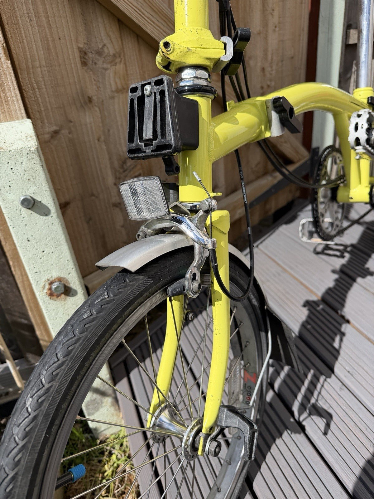 Brompton M6R Folding Bike - 6 Speeds - Yuzu Lime Rear Rack Carrier Block