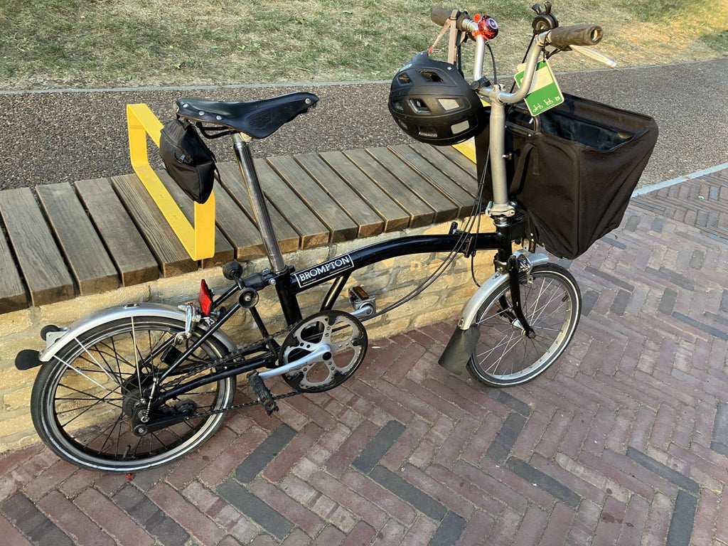 Pre 2017 C Line 3 Speed Brompton Folding Bike With Carry Bag , Front Bag