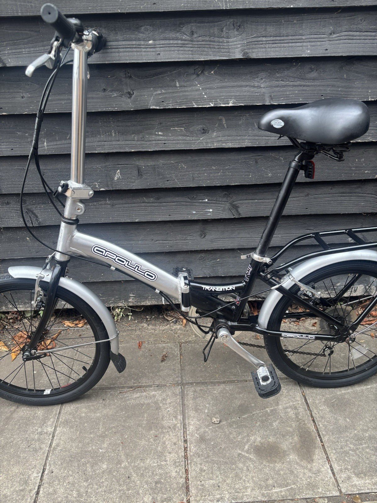 Apollo Transition Folding Bike 6-Speed Shimano Gears