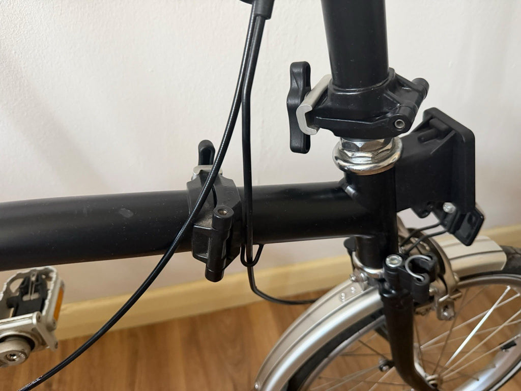 Brompton C Line M1L (Single  Speed) folding bicycle -  (EXCELLENT CONDITION)