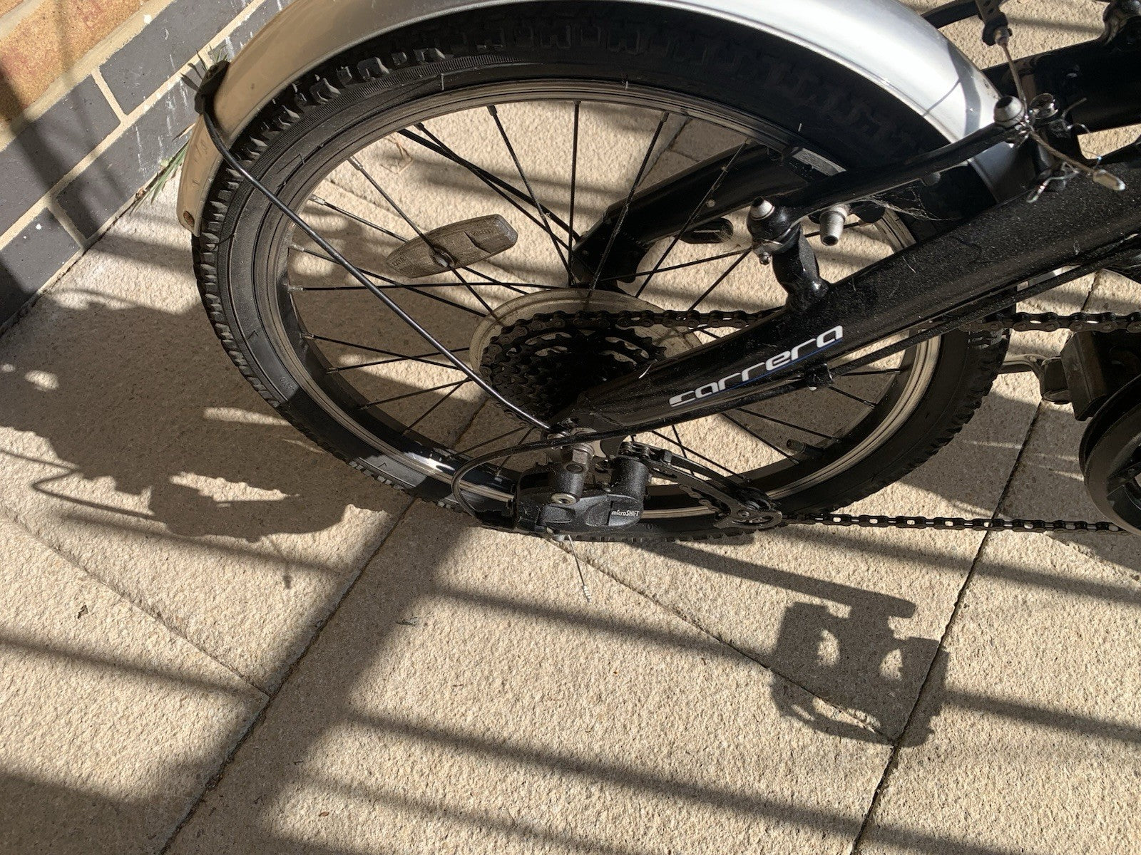 Carrera Intercity 20in Folding Bike Black/Silver Mudguards Kickstand Reflectors