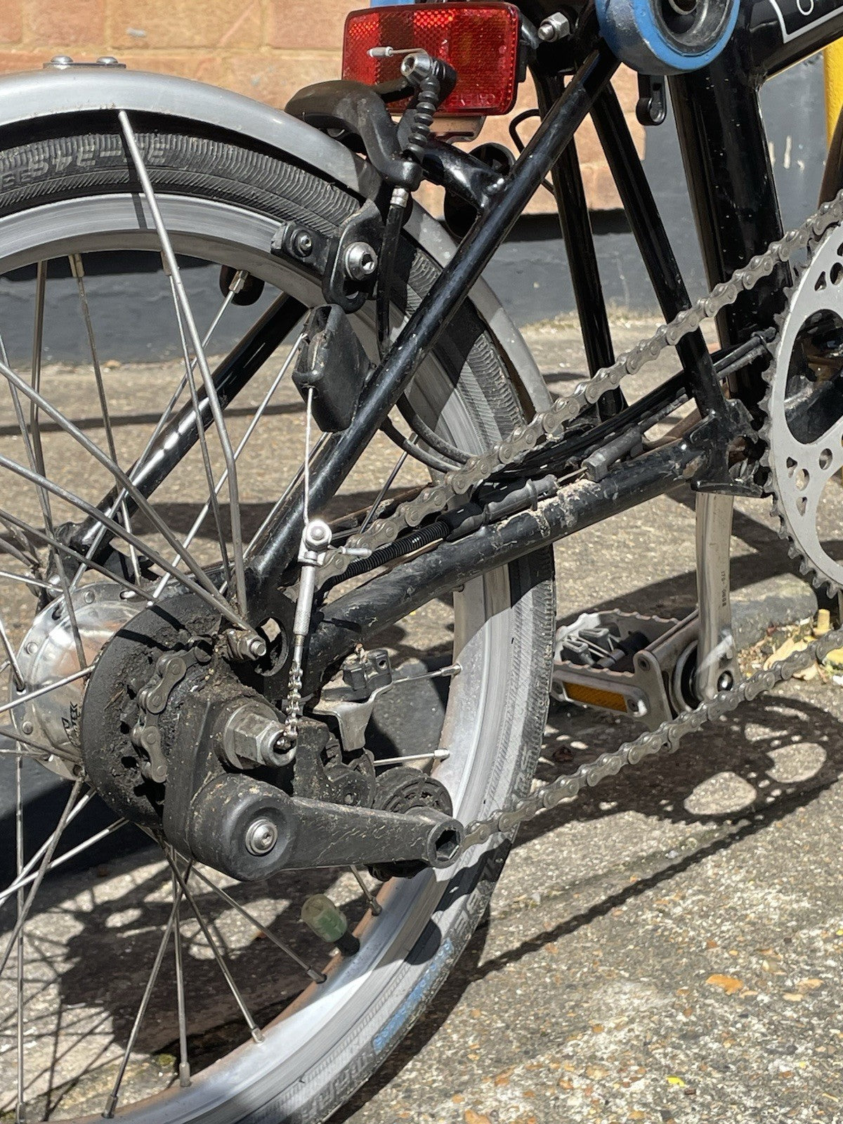 Brompton M6L Folding Bike - Black
