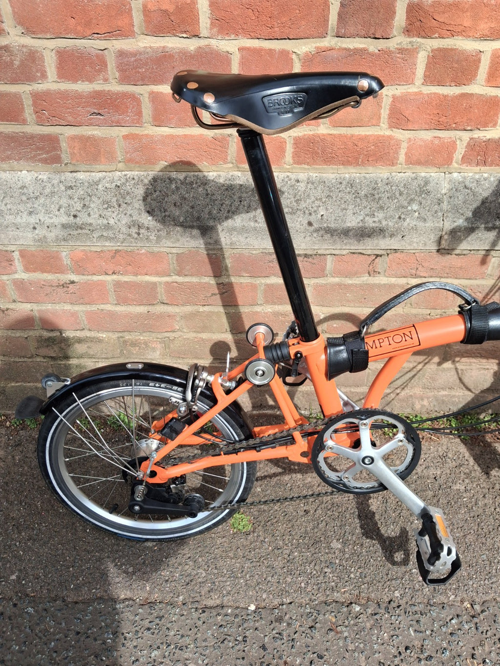 Brompton M6L Folding Bike Amazing Condition with Lots Of Extras