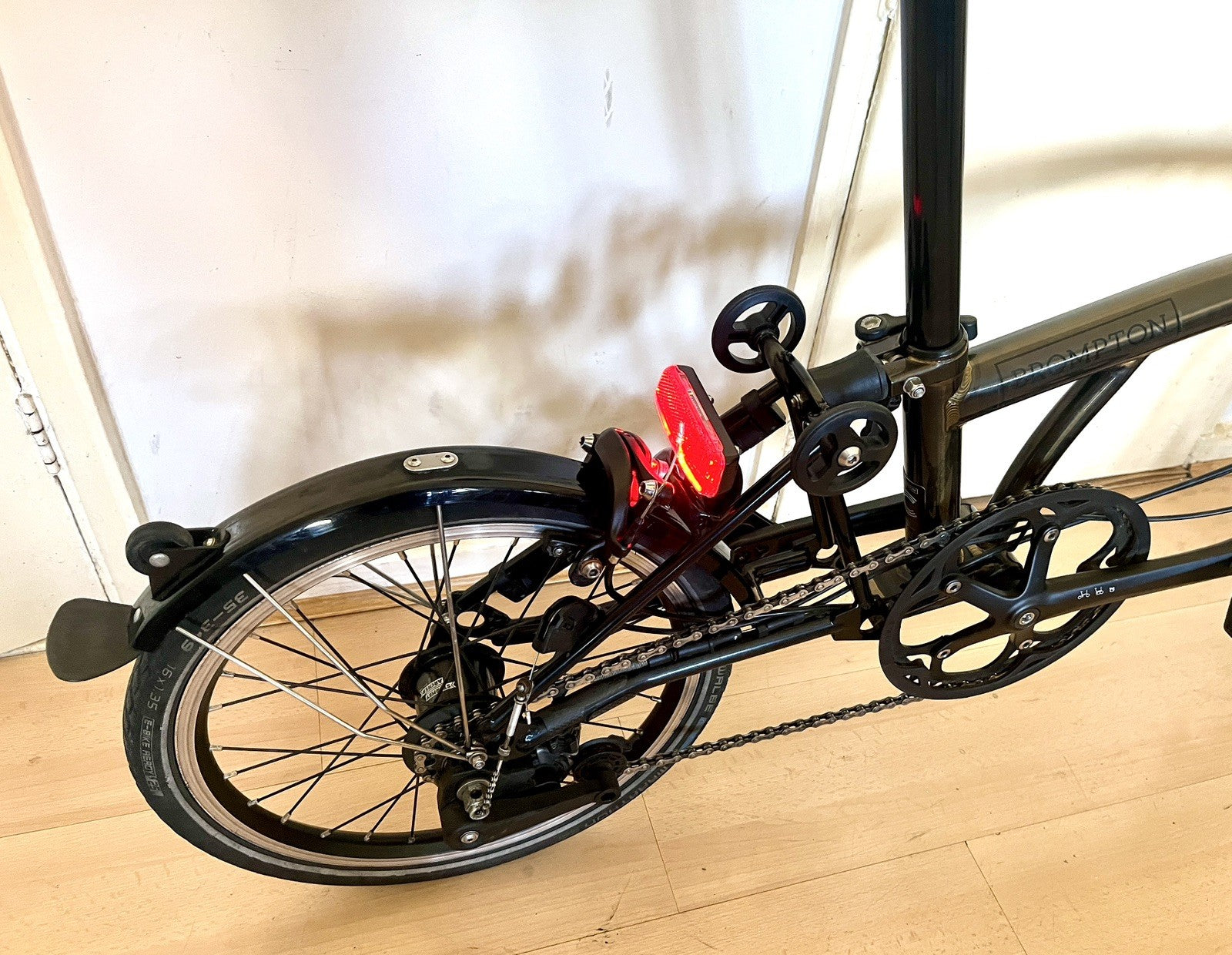 Brompton C Line Explore 6 Speed Folding Bike Low Handlebar Black/Golden Lacquer