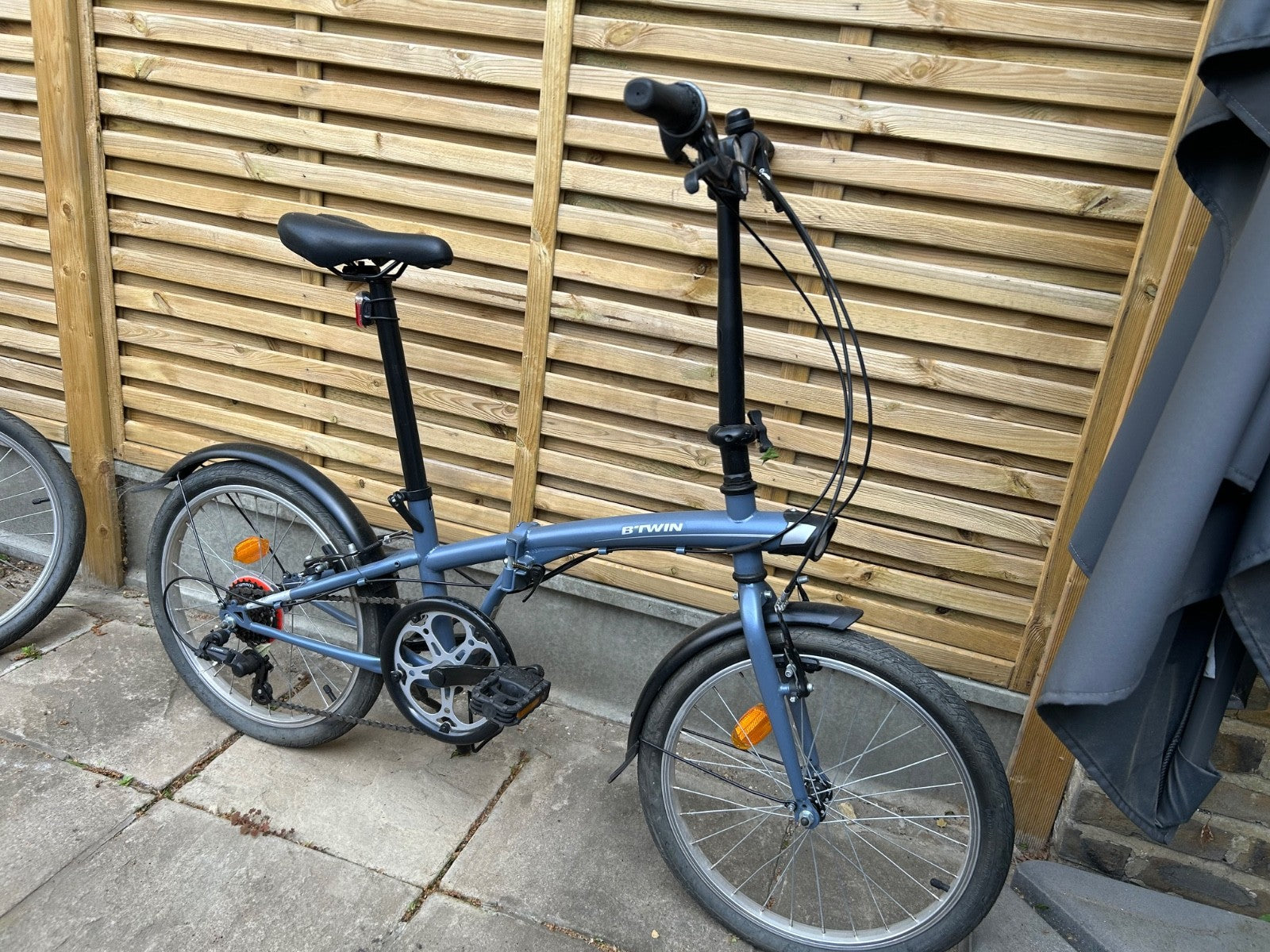 Decathlon BTWIN folding bike, 120. Grey, 6 speed