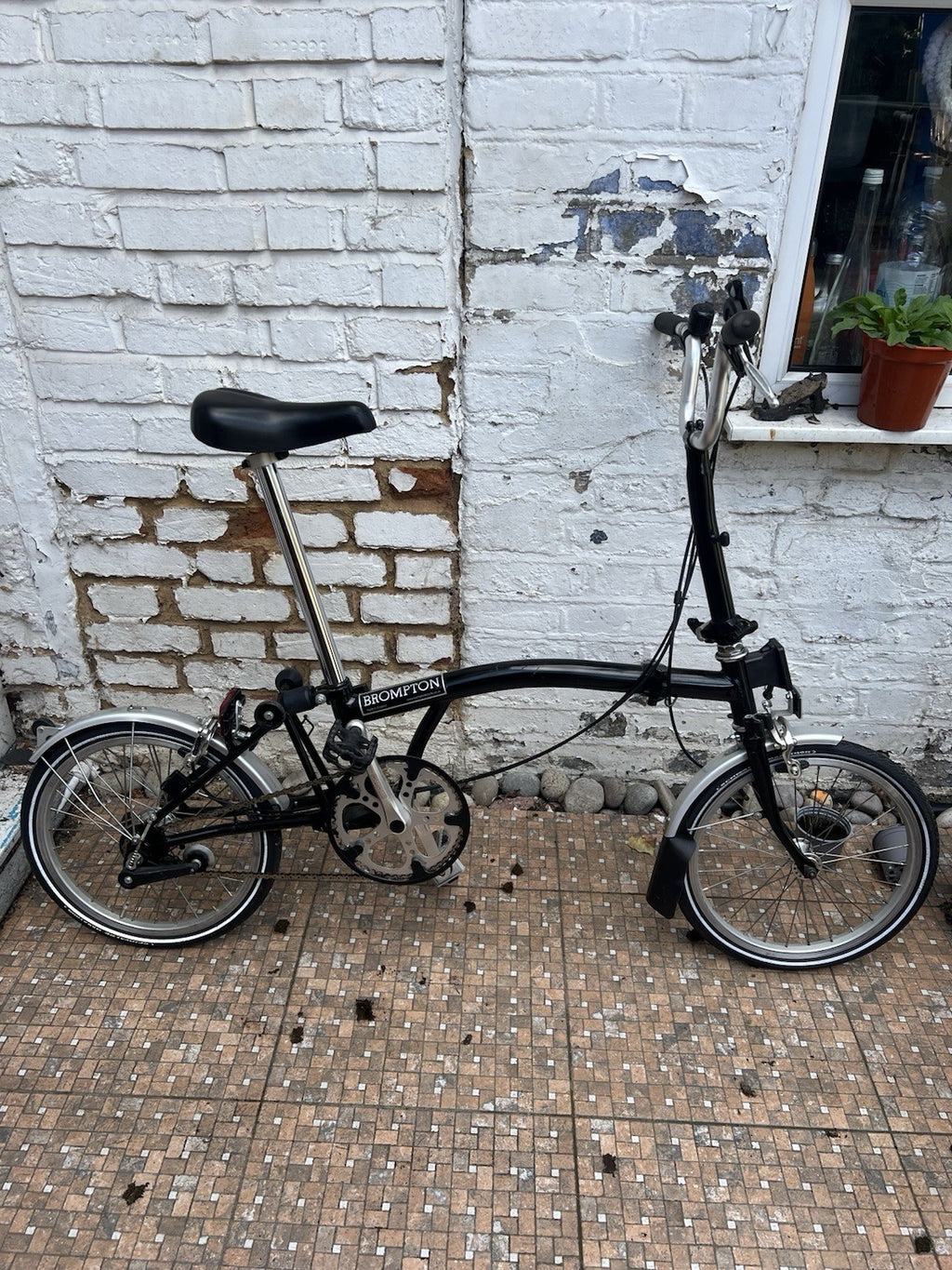 Brompton Folding Bike 3-Speed, Black