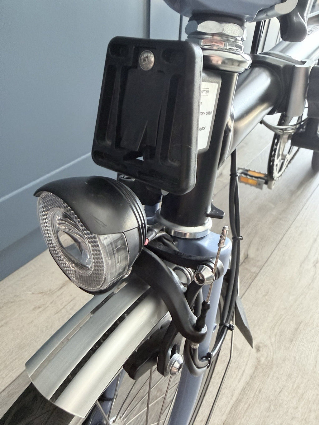 Brompton C Line Explore 3 - Speed, excellent c., Dynamo Lights, Quick Sale