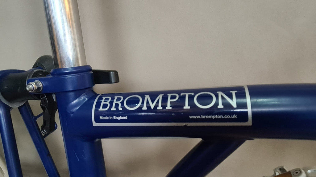Brompton Folding Bike Blue 16in M Frame Cruiser Bar Caliper Brakes Mudguards