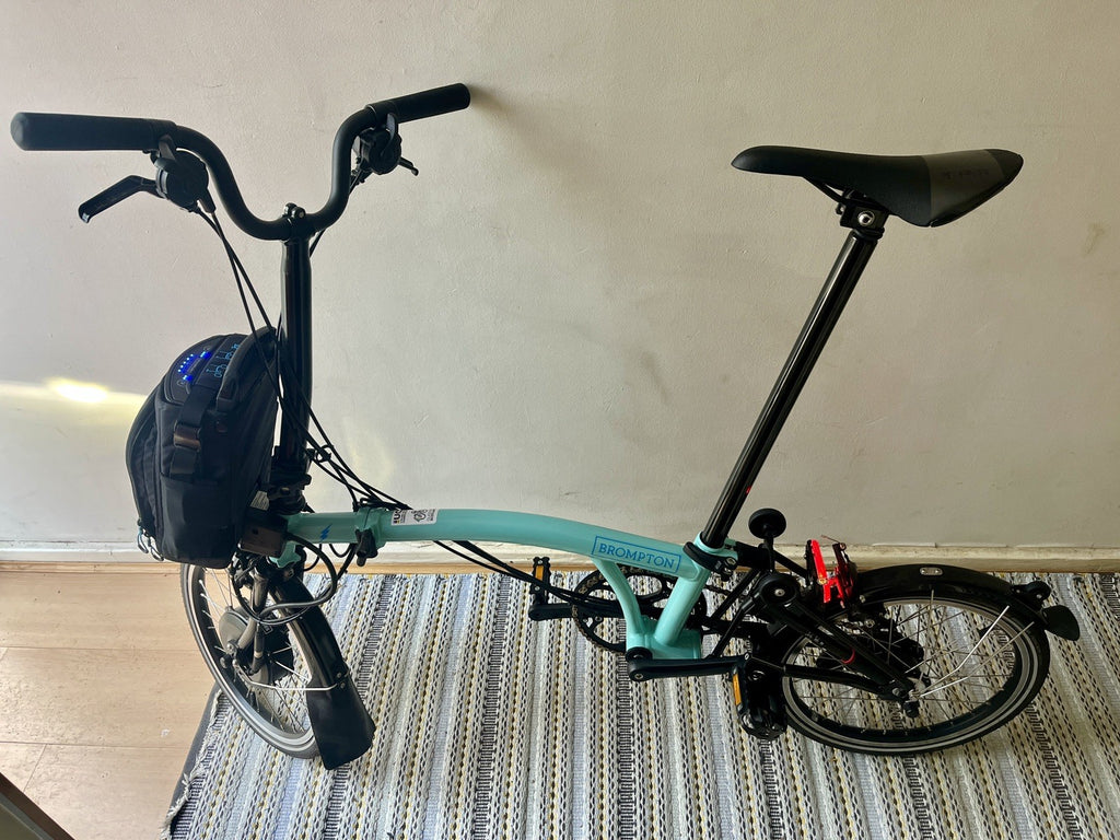 Brompton C Line Electrc 6-Speed, One-Size, Tiffany Blue in n/new condition