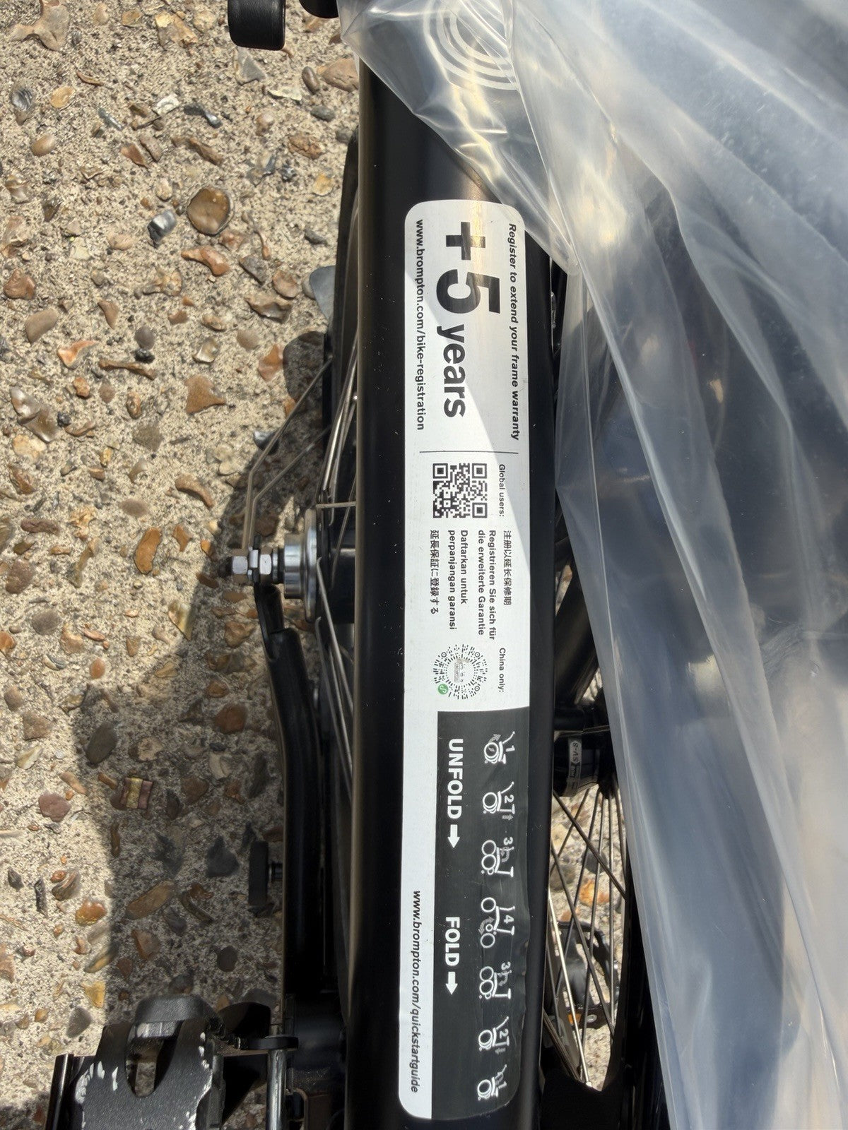 Brompton C Line Explore M6L 6 Speed Folding Bike Black 2024 fresh BOXED