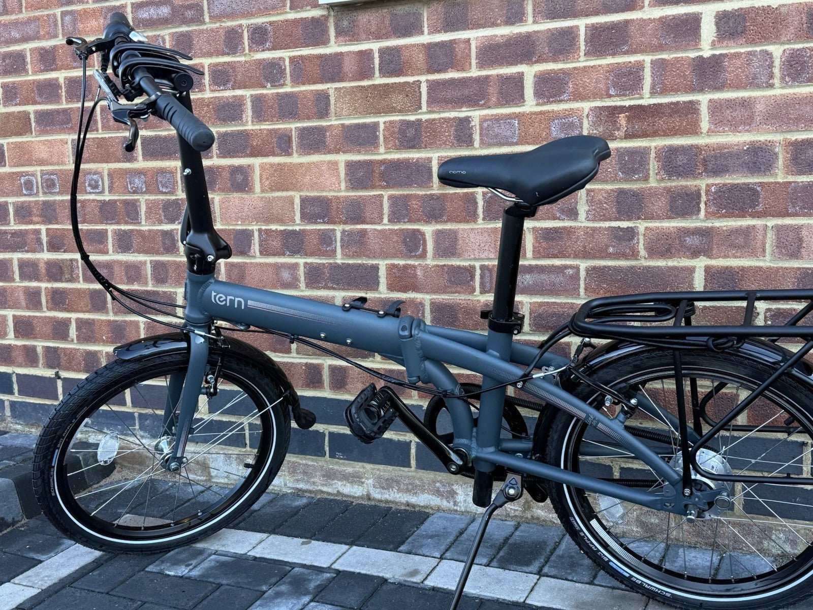 Tern Link D7i Folding Bike “The stealthy One”  RRP £1070 7 Speed fold 10seconds