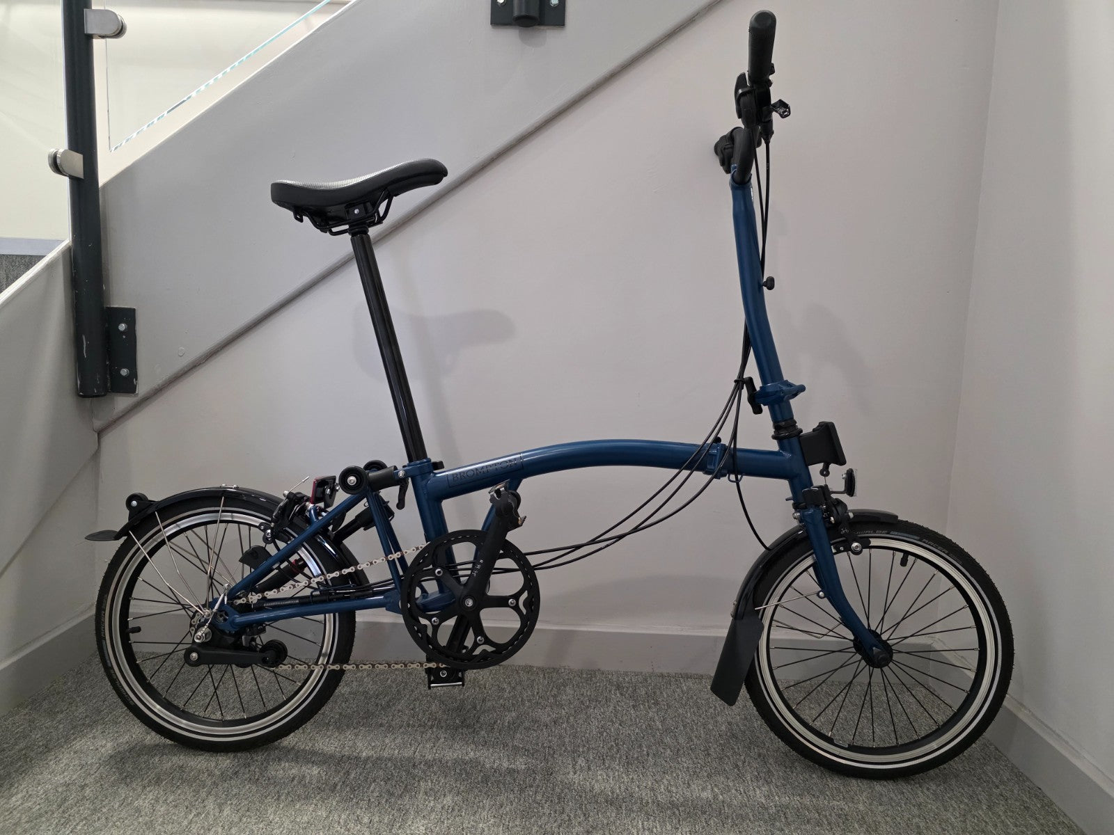 Brompton C-Line Explore 6-Speed (H6L) Ocean Blue (2023). New Condition