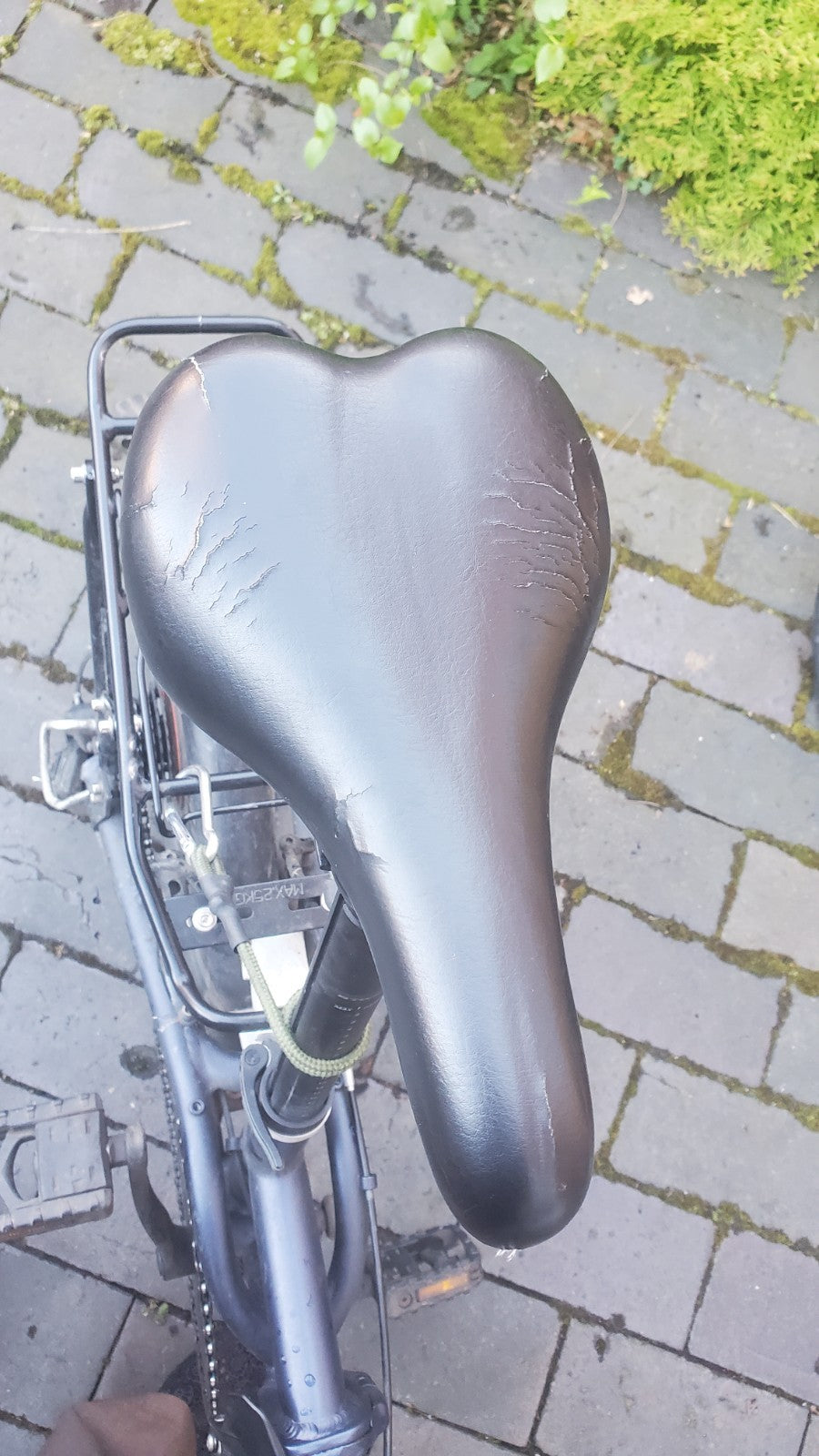 2 Decathlon Folding Bikes 20" Wheels / 7 Gears - Sold Together
