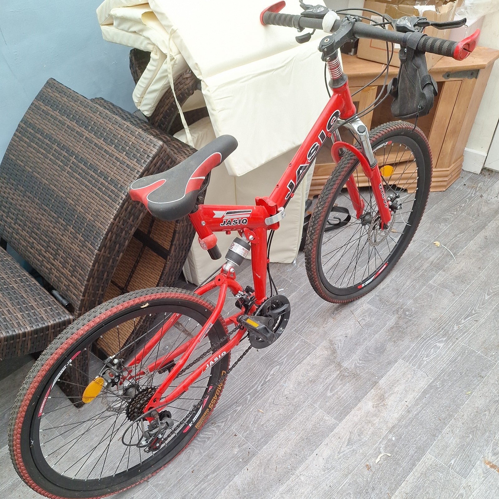 Jasiq Ebykka Foldable Pedal Bicycle  Carbon Steel Frame 21 Gear Red Black