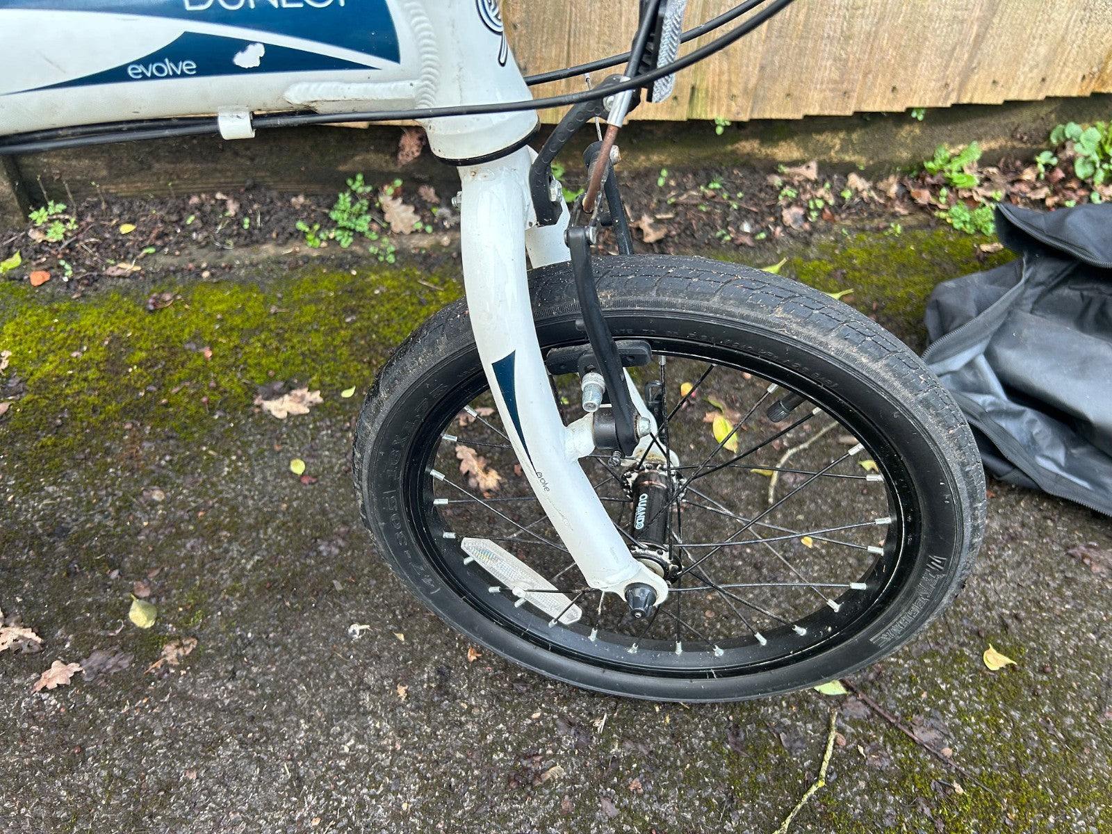 Dunlop folding foldup bike bicycle 6 speed