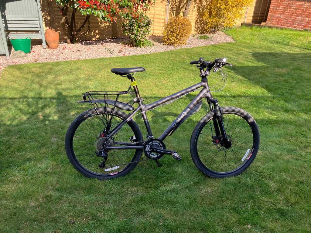 Dahon Matrix 2011 full size folding bike bicycle, 24”Wheel Disc Brakes 21Speed
