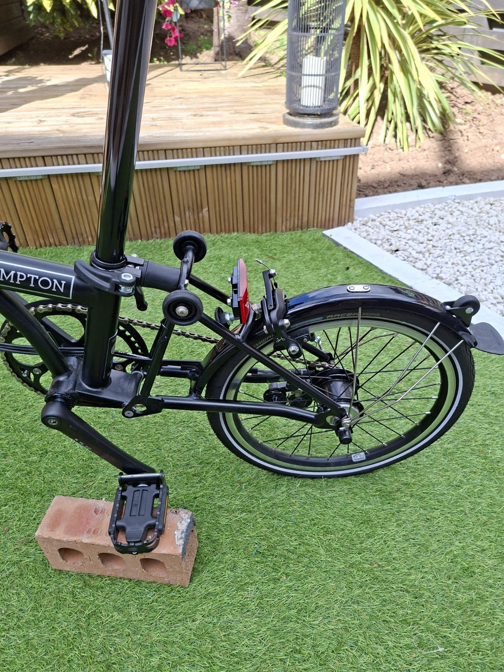 Brompton  C Line Explore  6-SPEED 2023– RIDDEN ONCE - Immaculate