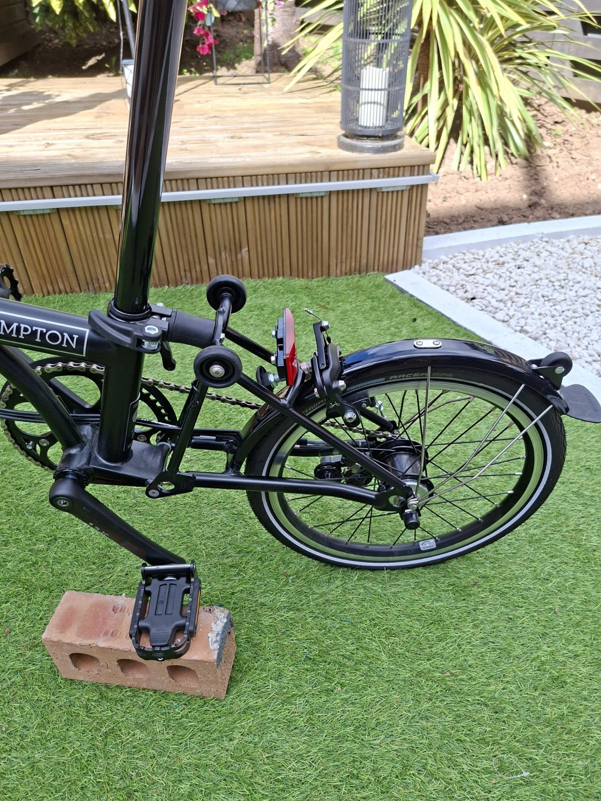 Brompton  C Line Explore  6-SPEED 2023– RIDDEN ONCE - Immaculate