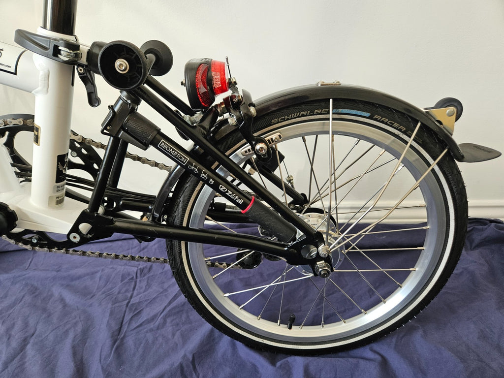 Brompton M6L - 6 Speed - C Line - Mid- White - VGC