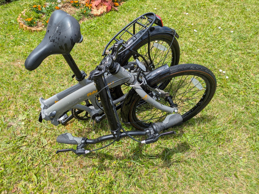 Raleigh Folding Bike Evo Two VG condition