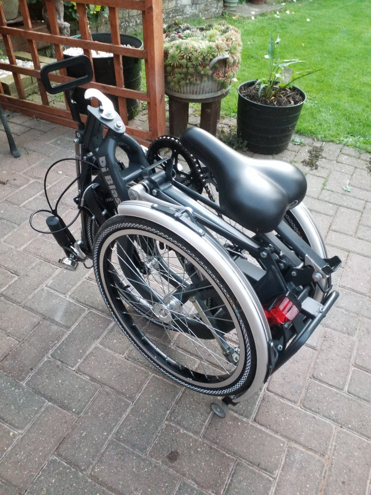 Di Blasi R32 Adult Folding Tricycle (compact when folded)