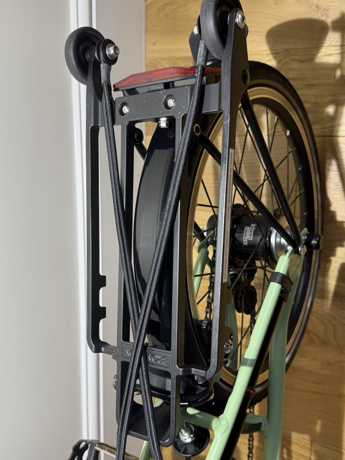 Brompton C Line M Frame Matcha Green 6 speed USED ONCE