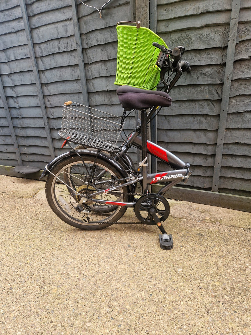 Terrain Folding Shopper commuter Bicycle Bike COLLECTION ONLY
