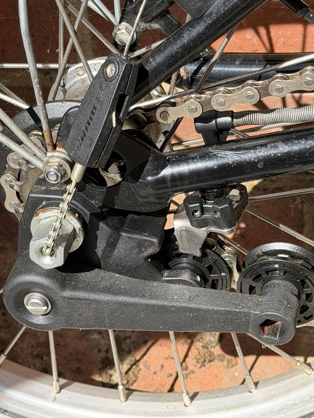 Brompton Folding Bike 6-Speed, Black