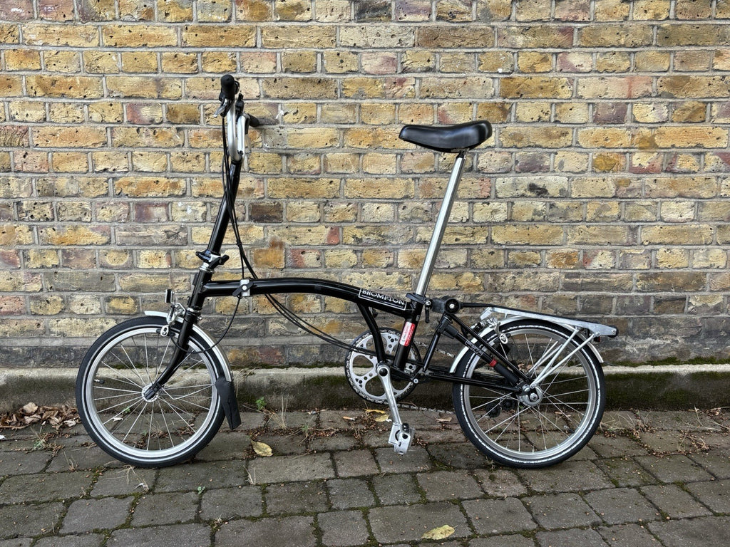 Brompton M6R Folding Bike 6-Speed - Black, w/ Mudguards and Rack - GC