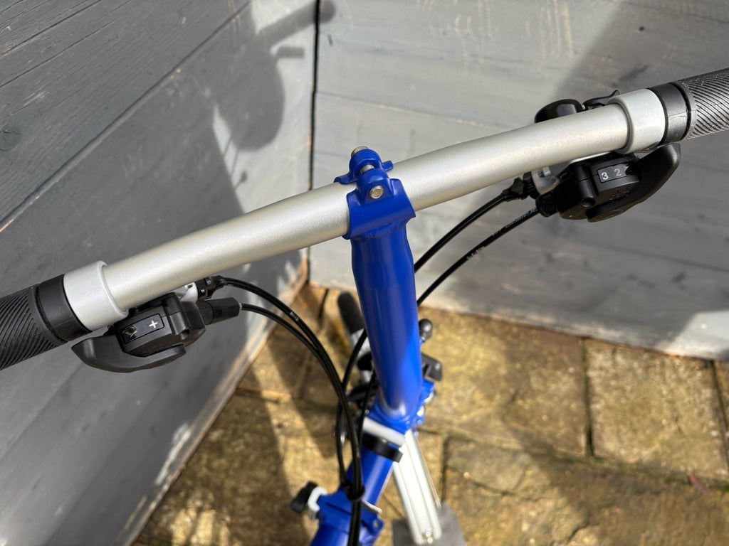Brompton C Line 6 Speed Urban Folding bicycle in Piccadilly Blue - NEW UNUSED