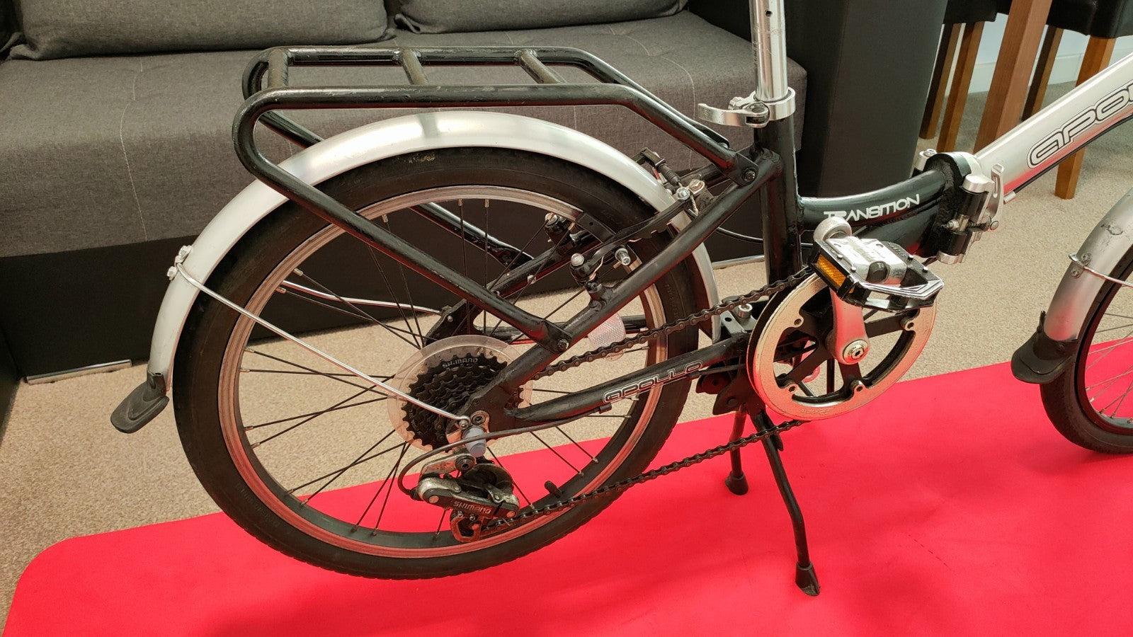 Apollo Transition Folding Bike 6-Speed Shimano Gears, 20-inch Wheels