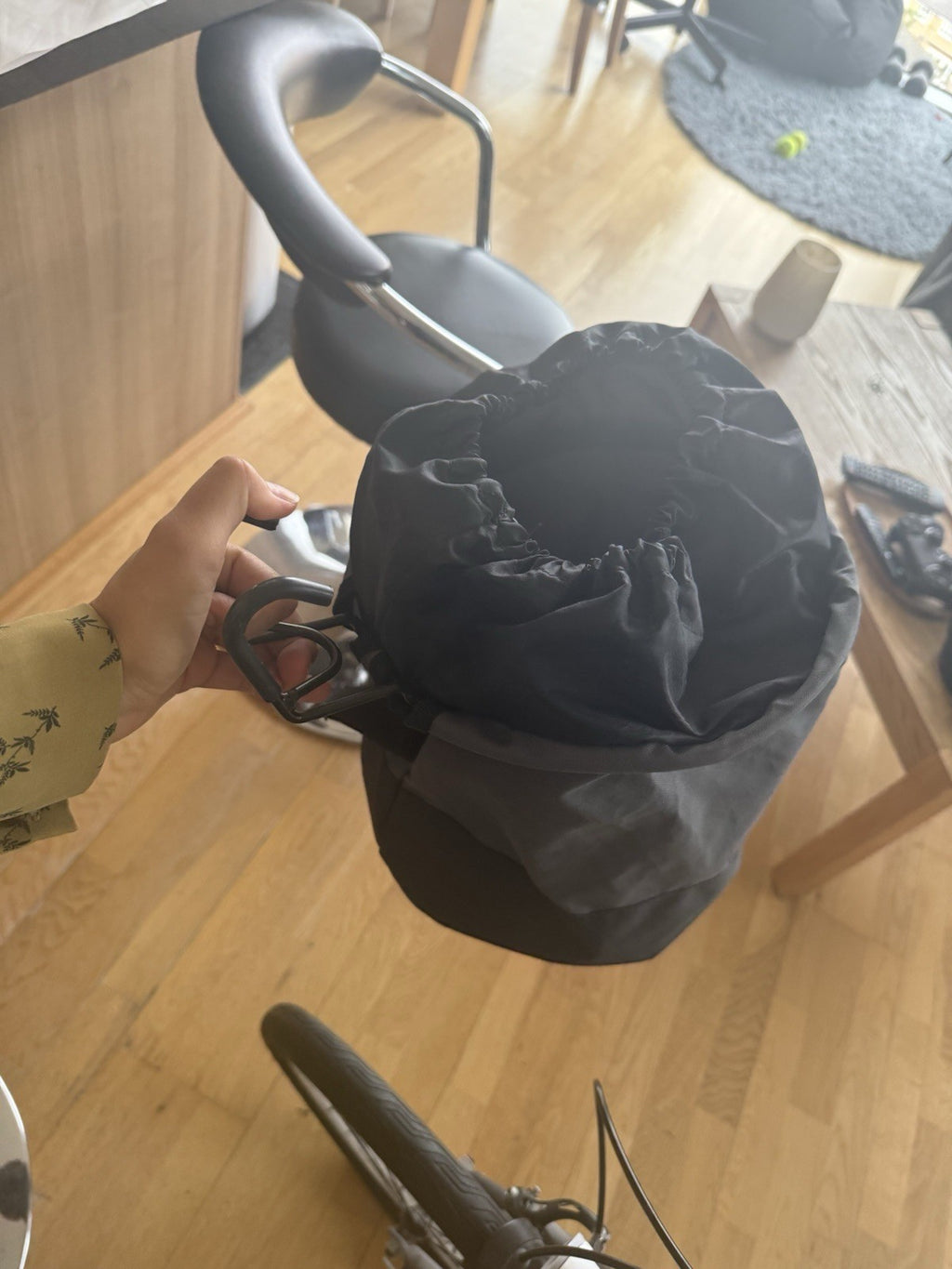 BTWIN Folding Bike 120 Metallica Blue Only Used Once