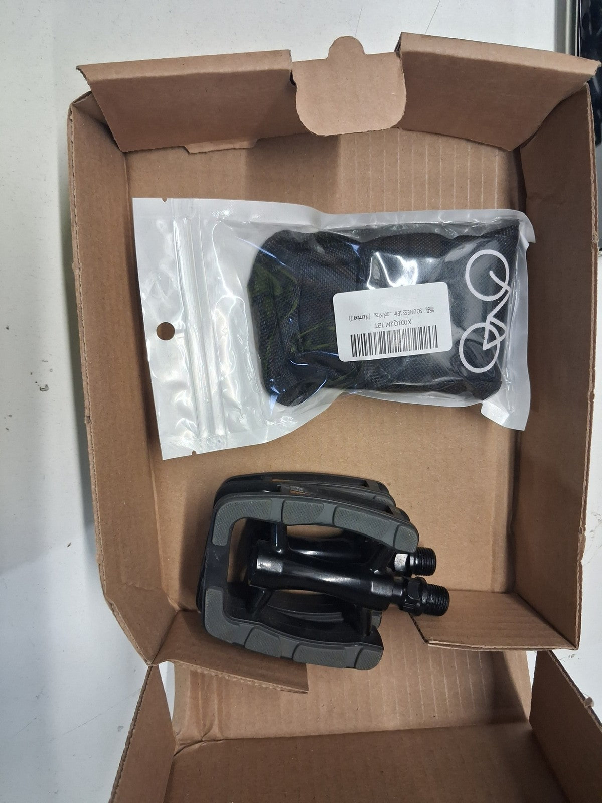 Raleigh Stow-E-Way Folding 7-Speed 20" Wheel Alloy E--Bike Dark Blue (Scratched)