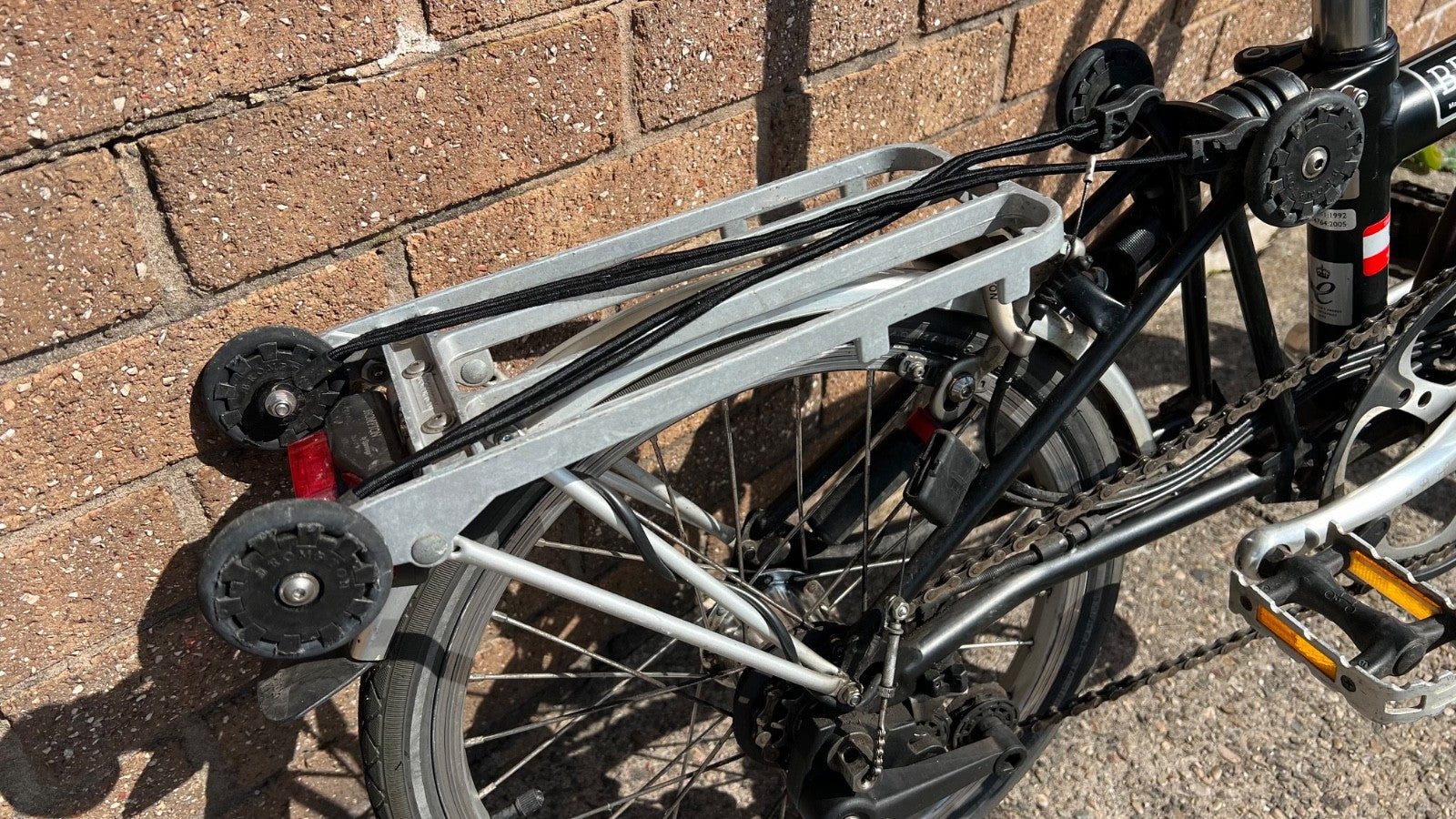 Brompton P6R Black Folding Bike 6 Speed Shimano Hub Dynamo +Genuine Brompton Bag