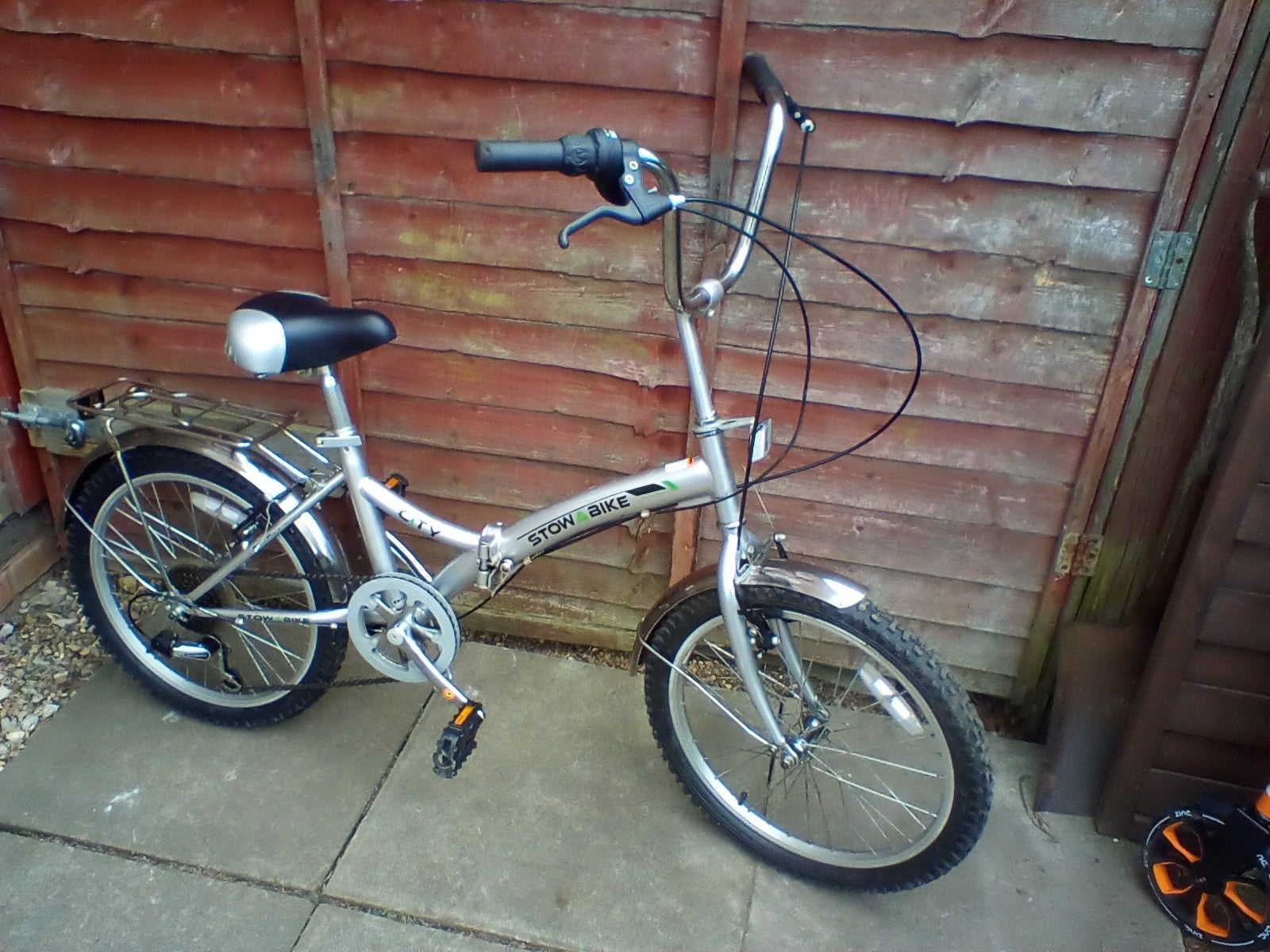 bicycle stow bike city 20 in wheels 6 gears folding bike