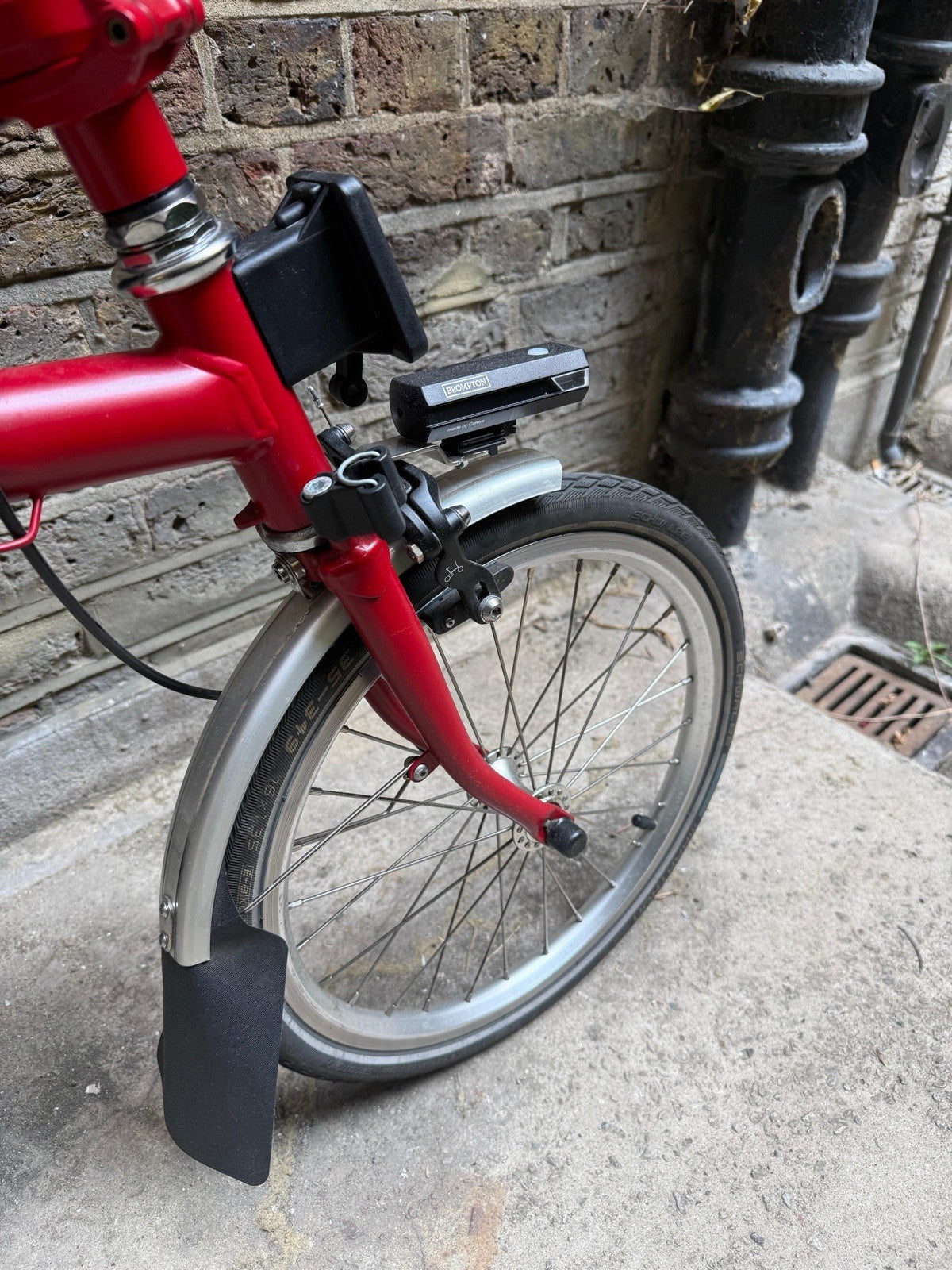 Brompton C Line Folding Bike – Excellent Condition – Barely Used