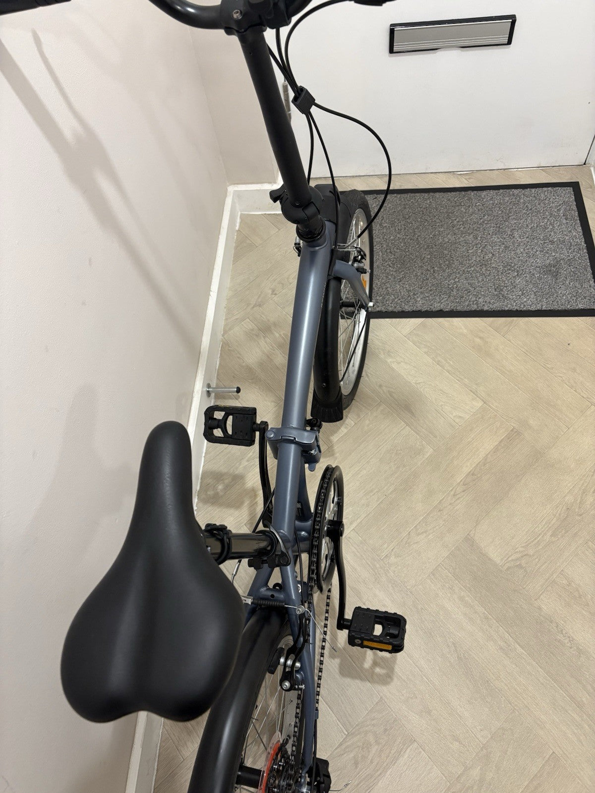 BTWIN Folding Bike 120 Blue/Grey RRP £279.99