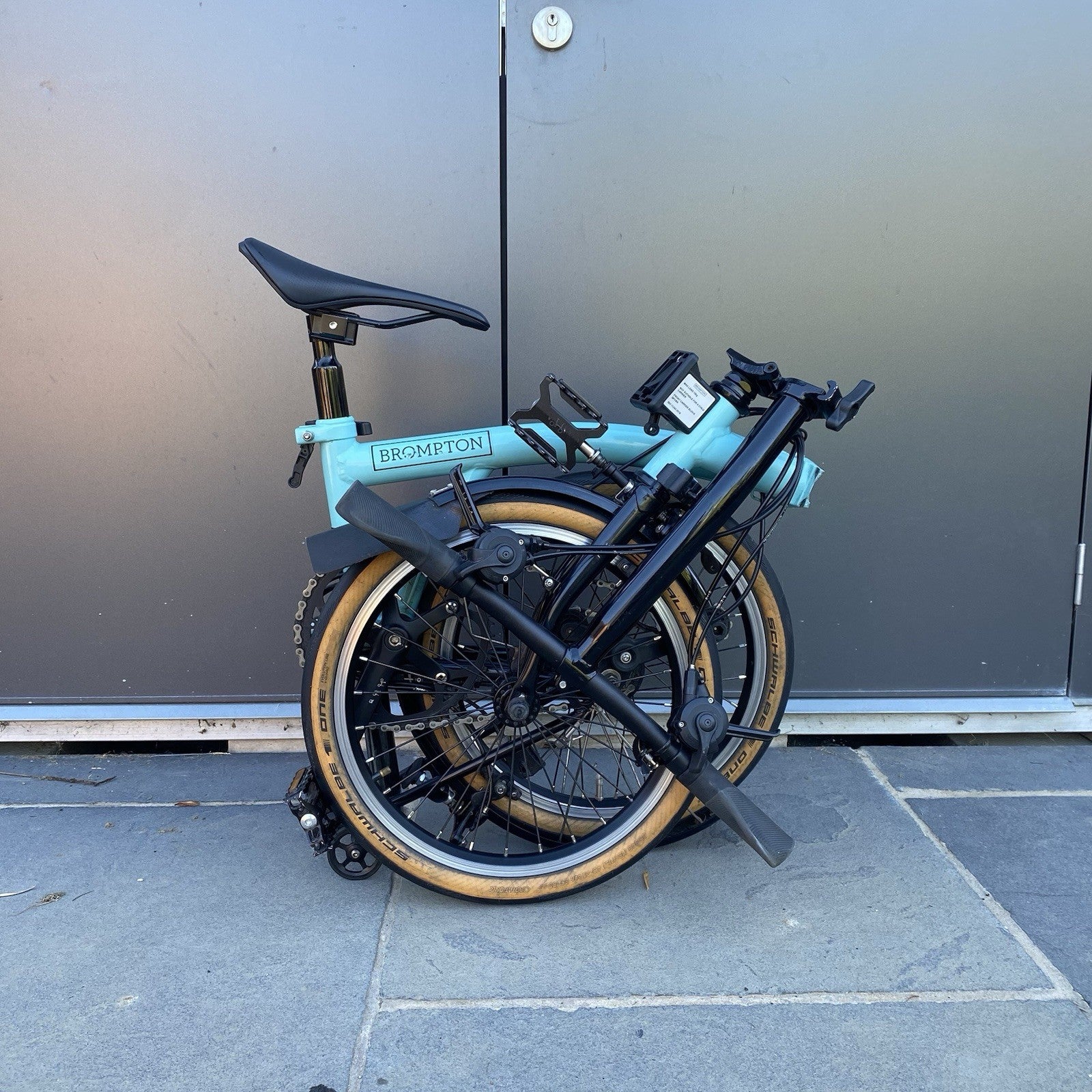 Brompton C-line 6 Speed Black Edition In Turkish Green