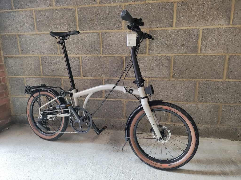 Brompton G Line LARGE- BARELY USED-UPGRADES- BOXED- INVISFRAMED
