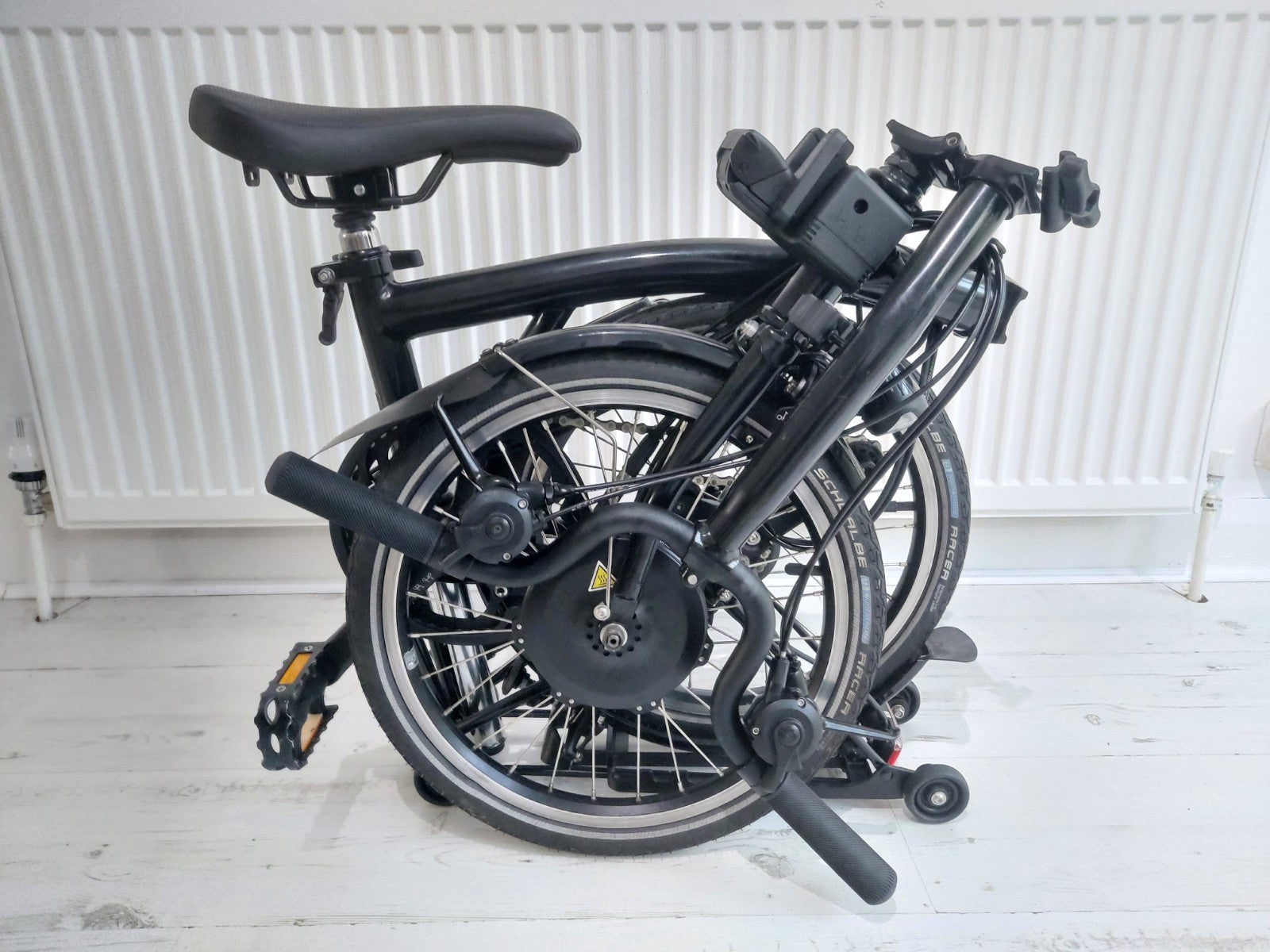 Brompton M6R Electric Foldable Bike Black