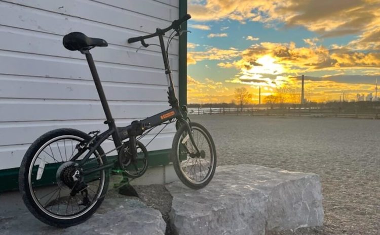 A review of the Dahon HIT Pandemic Special folding bike - Momentum Mag