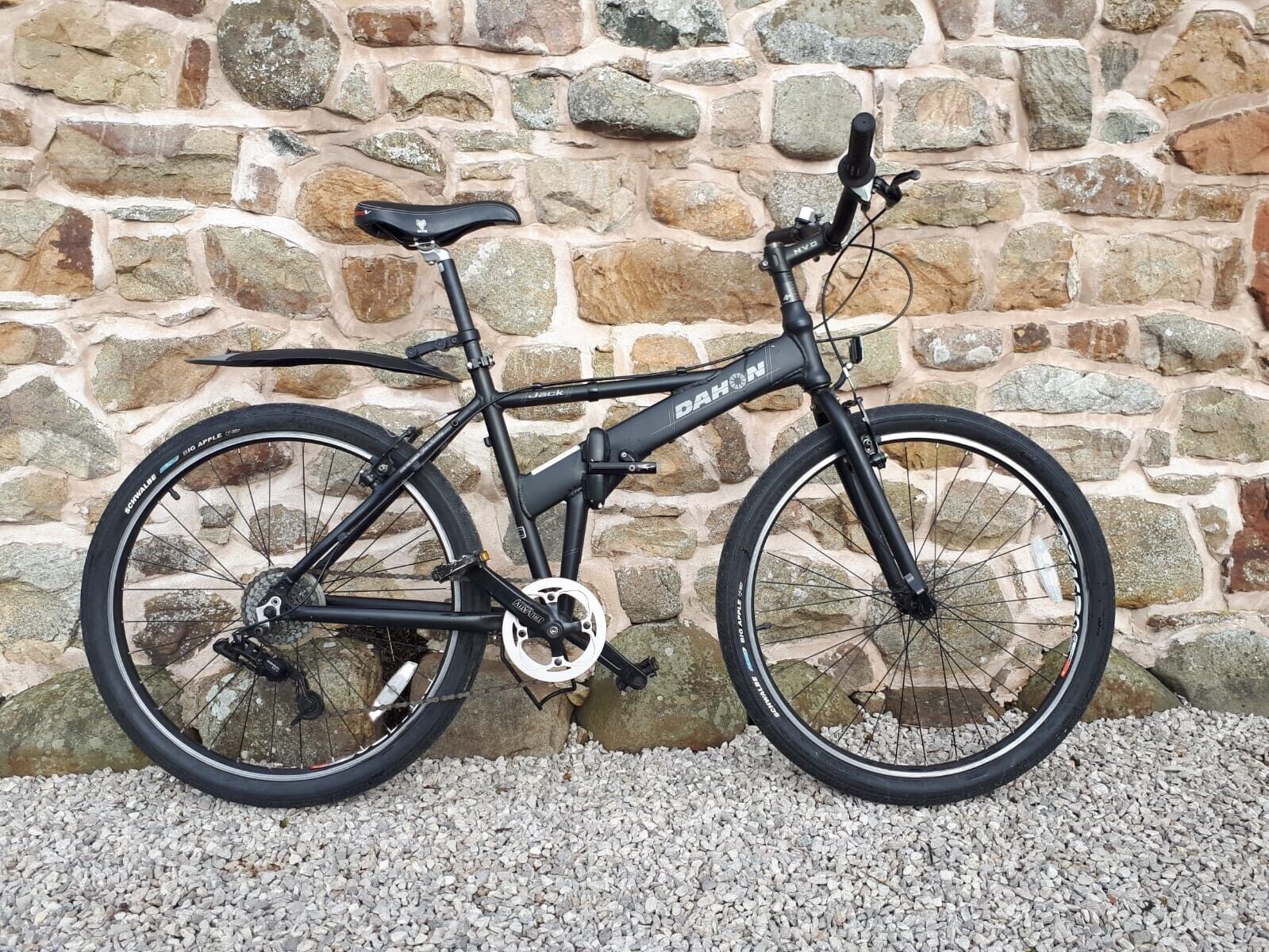 Dahon Jack Hybrid Folding Bike | 26inch wheels | Medium (5’6” to 6 ...