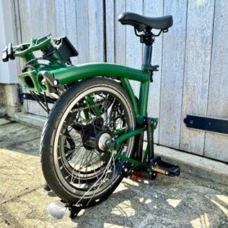 2023 Brompton C Line Explore - 6 Speed in Racing Green, Mint Condition With Bag