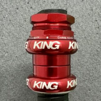 Chris King GripNut 1 1/8 Inch Threaded Headset - Bold Logo - Red