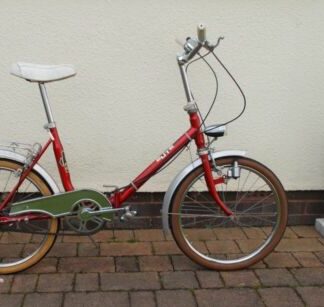 German Folding Bike Little use, 20' Wheel, 3 Speed, Rust free. Stand Lights Bell - Folding Bikes 4U